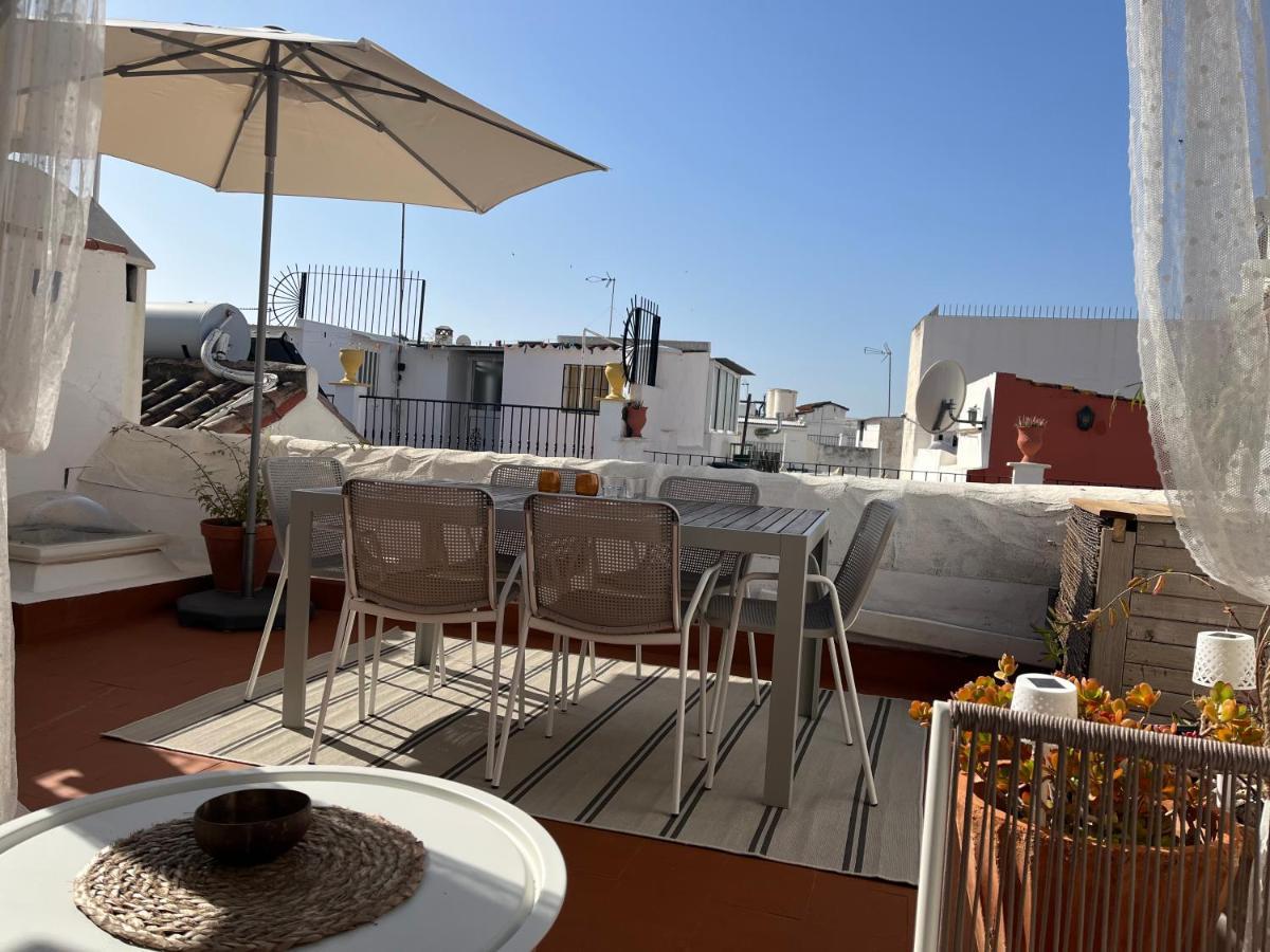 Appartement Town House With Roof Terrace - Old Town à Marbellac Extérieur photo