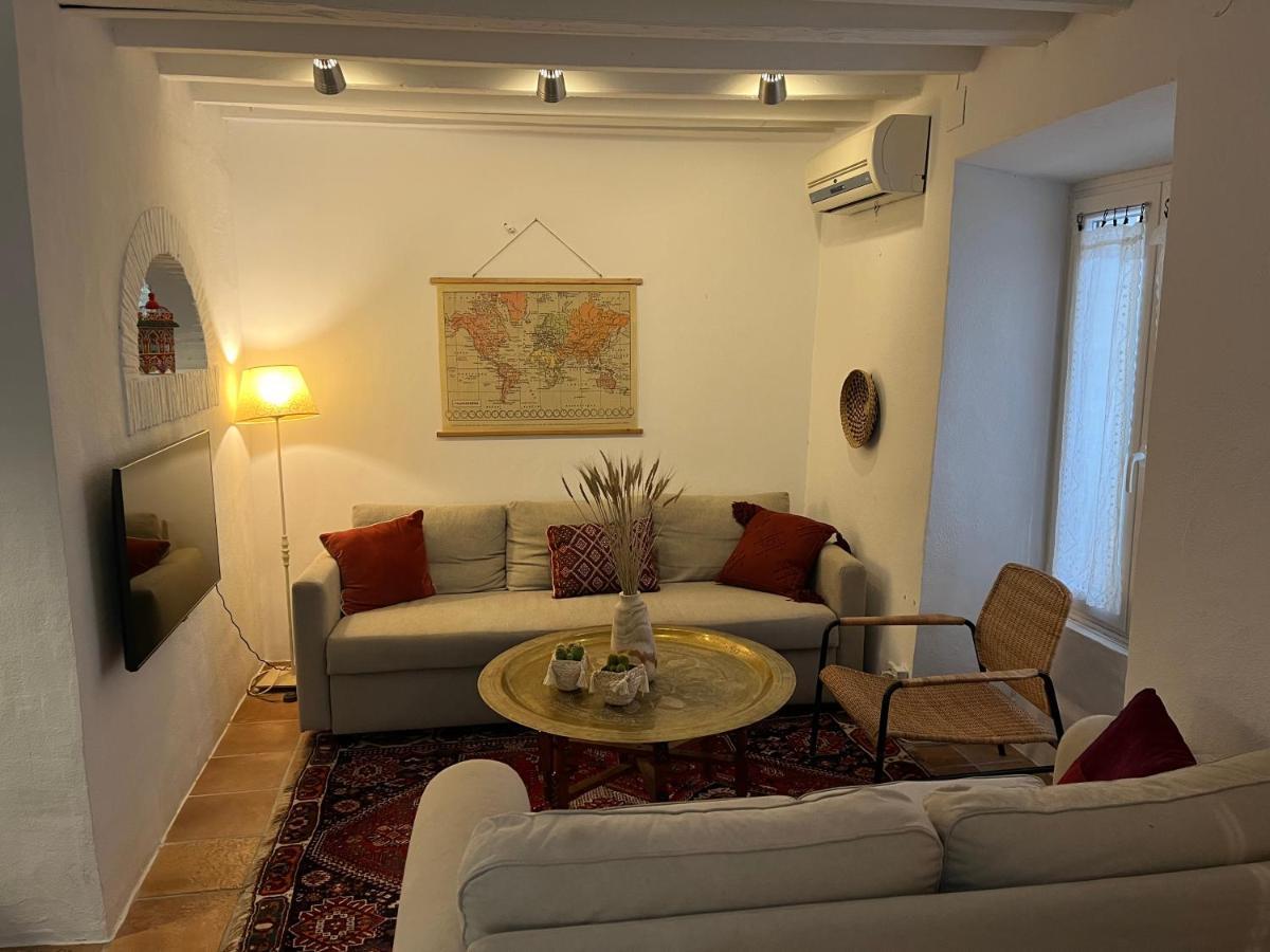 Appartement Town House With Roof Terrace - Old Town à Marbellac Extérieur photo